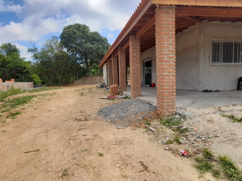 Chácara à venda Centro com 200m² e 2 quartos por R$ 300.000 - 740280458-20211204-091632.jpg
