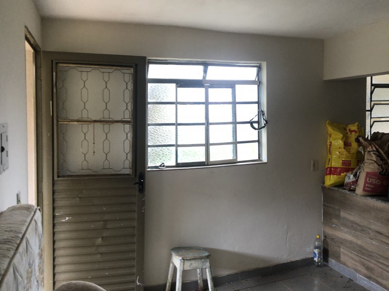 Comercial à venda Centro com 250m² e 1 quarto por R$ 500.000 - 2140013082-54b421c1-5d9c-4e59-b32d-729588e40ae4.jpeg