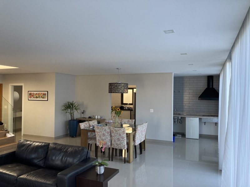 Casa de condomínio à venda Chácara dos Lagos com 315m² e 4 quartos por R$ 2.800.000 - 574099328-img-5574.JPG