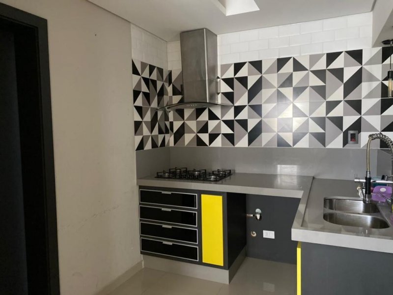 Apartamento à venda Vila Sônia do Taboão com 126m² e 3 quartos por R$ 820.000 - 482147034-cozinha.jpg