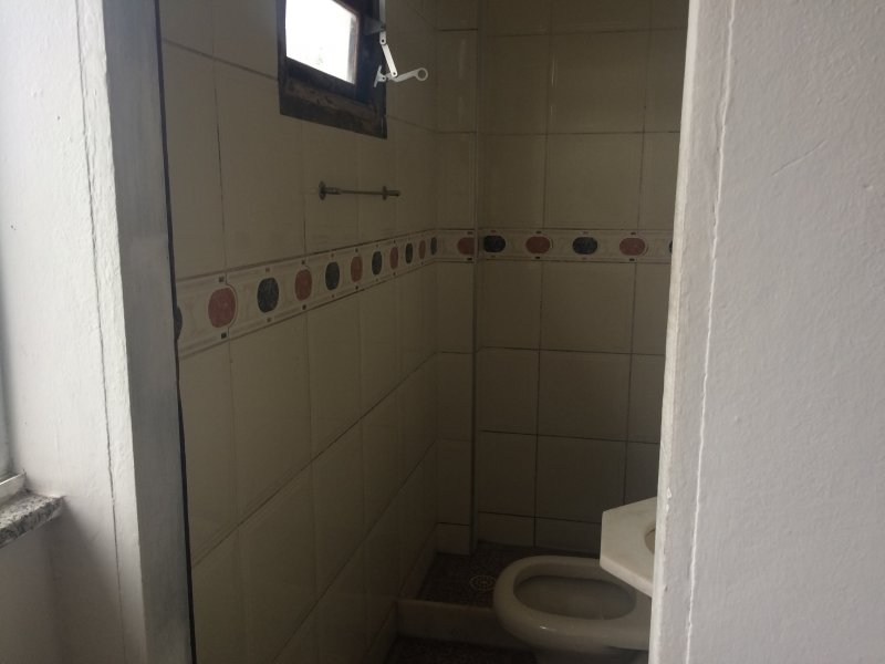 Casa à venda Fragoso com 440m² e 6 quartos por R$ 850.000 - 1165987094-34515b6c-7a1e-4f3f-9cca-4c3ee7a818d0.jpeg