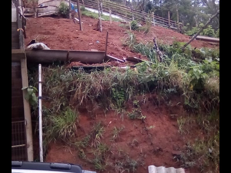 Terreno à venda Floresta com 219m² e 1 quarto por R$ 75.000 - 430492003-screenshot-20211204-161241-whatsappbusiness.jpg