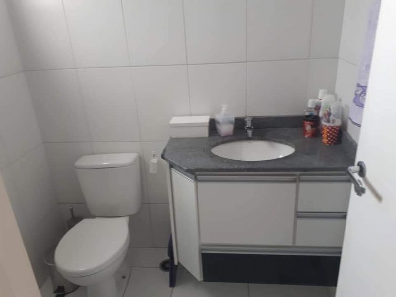 Apartamento à venda Parque das Camelias com 57m² e 2 quartos por R$ 240.000 - 213036681-whatsapp-image-2021-09-27-at-10.jpeg
