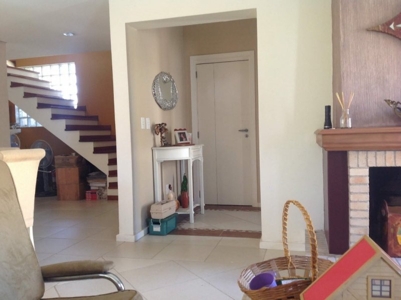 Casa de condomínio à venda Vila Junção com 330m² e 4 quartos por R$ 1.400.000 - 1333238536-user-scoped-temp-data-orca-image-1664144176.jpeg