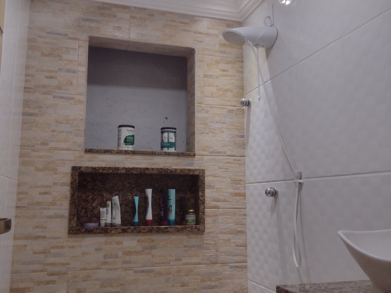 Casa à venda Inhoaíba com 240m² e 4 quartos por R$ 280.000 - 423109489-img-20211218-122638985.jpg