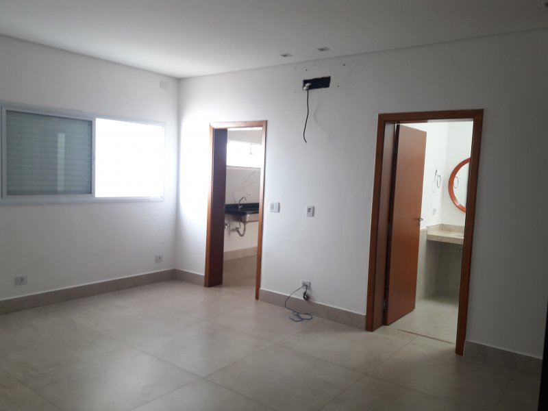 Casa à venda Somenzari com 229m² e 4 quartos por R$ 1.500.000 - 1119794363-20211117-141722.jpg
