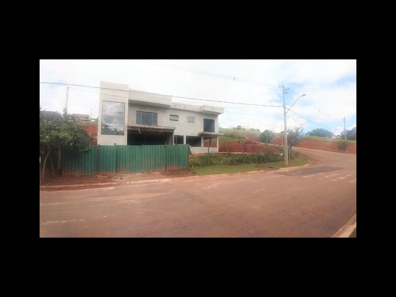 Casa de condomínio à venda Centro com 300m² e 4 quartos por R$ 1.500.000 - 1464066693-603107825221134.jpg