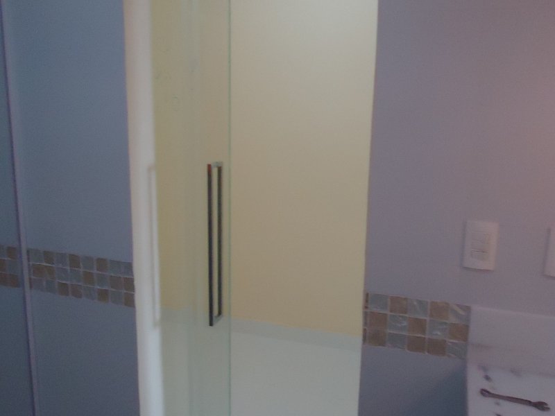 Apartamento à venda Tirol com 100m² e 3 quartos por R$ 500.000 - 1422327913-porta-corredica-suite-1.JPG