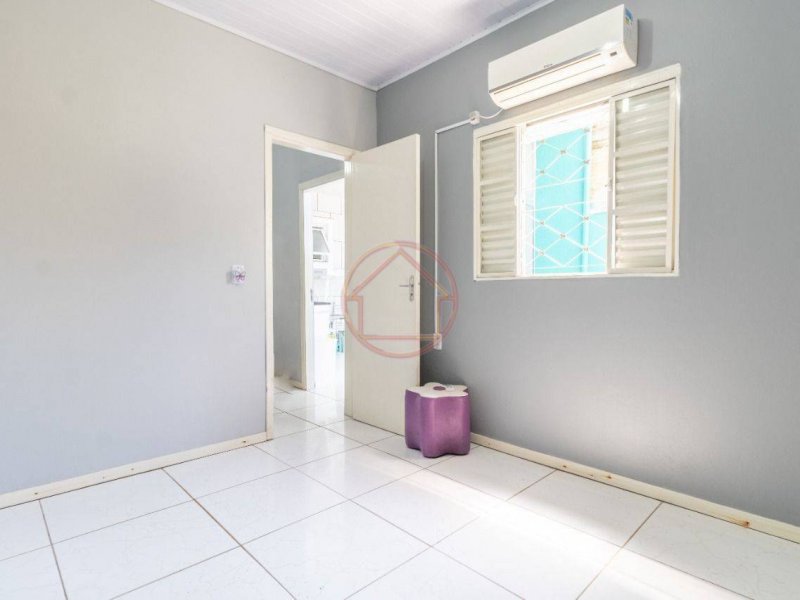 Casa de condomínio à venda Jardim Betânia com 58m² e 2 quartos por R$ 175.000 - 981363520-f2lh3ejh1awp.jpg