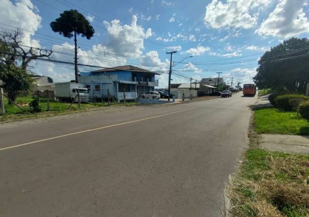 imóvel com 447m²