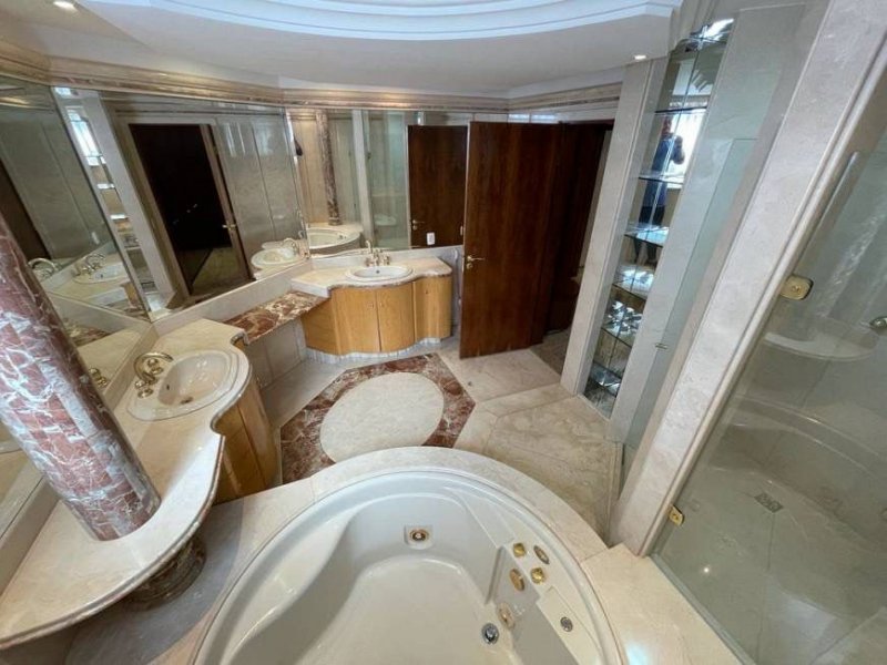 Apartamento à venda Jundiaí com 267m² e 5 quartos por R$ 900.000 - 611137969-whatsapp-image-2021-12-27-at-22.jpeg