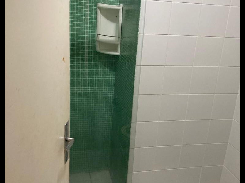 Apartamento à venda Centro com 105m² e 3 quartos por R$ 280.000 - 1457021648-banheiro-social.jpg