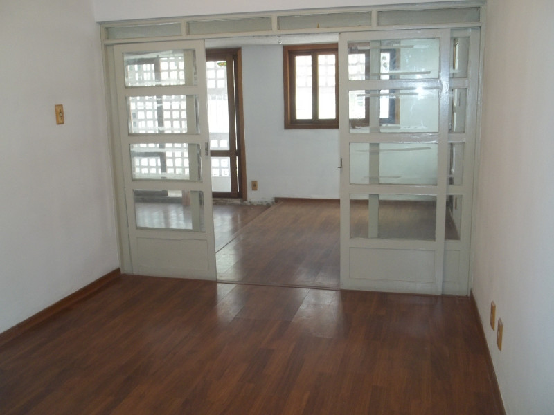Apartamento à venda Higienópolis com 112m² e 2 quartos por R$ 750.000 - quarto-2-passagem-para-a-sala.JPG