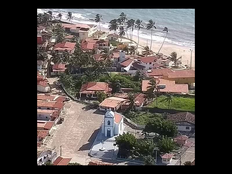 Casa à venda Centro com 390m² e 4 quartos por R$ 440.000 - 325797446-praia-de-caraubas6.jpg