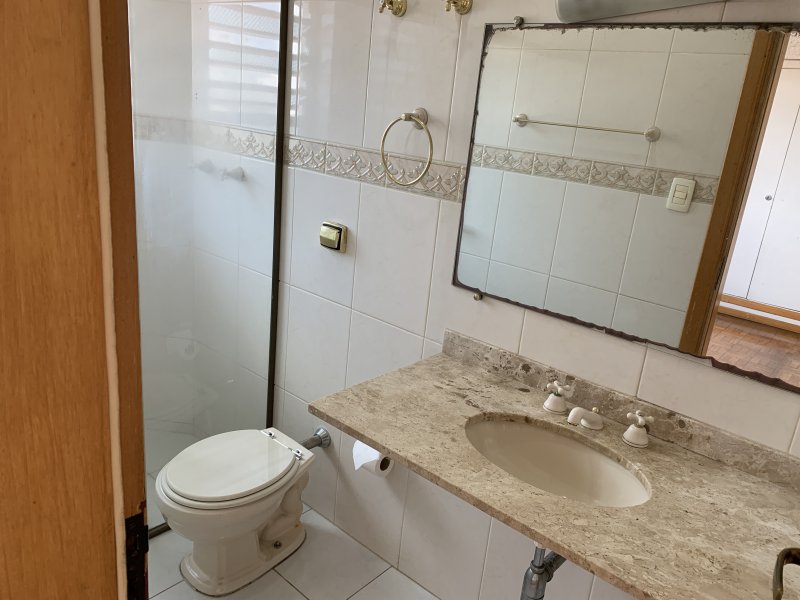 Apartamento à venda Alto de Pinheiros com 128m² e 3 quartos por R$ 1.300.000 - 1697867023-650fae73-4caa-4463-9ad4-03f3f923404b.jpeg