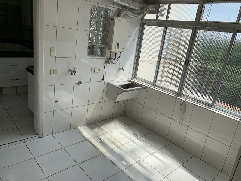 Apartamento à venda Alto de Pinheiros com 128m² e 3 quartos por R$ 1.300.000 - 2001102152-d29ffde7-4589-452e-a53f-4547e0221c56.jpeg