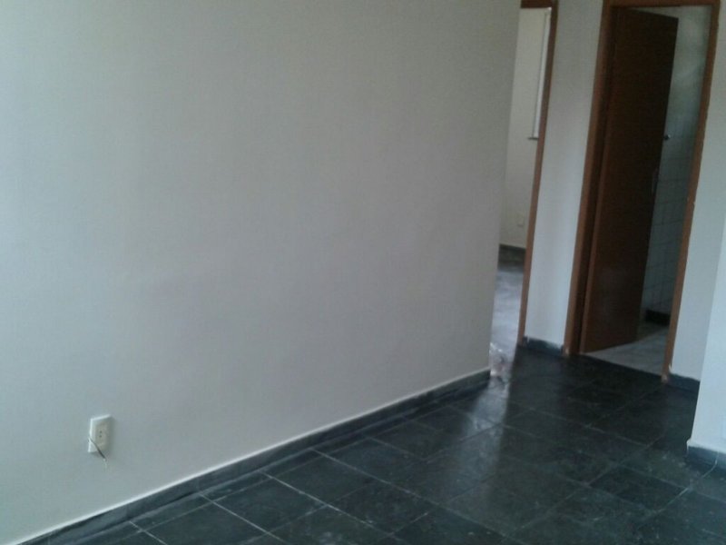 Apartamento à venda Santa Cruz com 50m² e 2 quartos por R$ 95.000 - 1514917846-29fc8892-6336-4273-b07d-3f74fa952313.jpg
