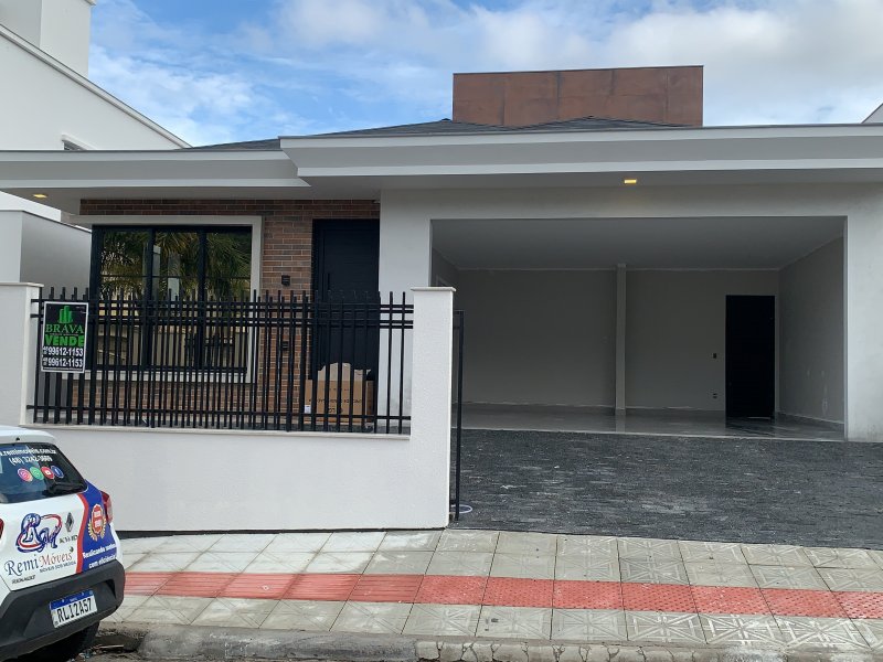 Casa à venda Pedra Branca com 19743m² e 3 quartos por R$ 1.480.000 - 566689210-4ae5c45e-789d-4178-8818-f18fca66a777.jpeg