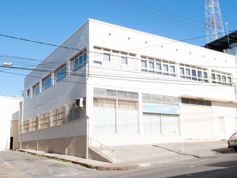 Comercial para alugar Centro com 140m² e 1 quarto por R$ 25.000.000 - 1498381119-img-20211229-wa0013.jpg