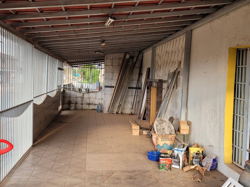 Casa à venda Centro com 222m² e 2 quartos por R$ 350.000 - 617874325-20211030-172550.jpg