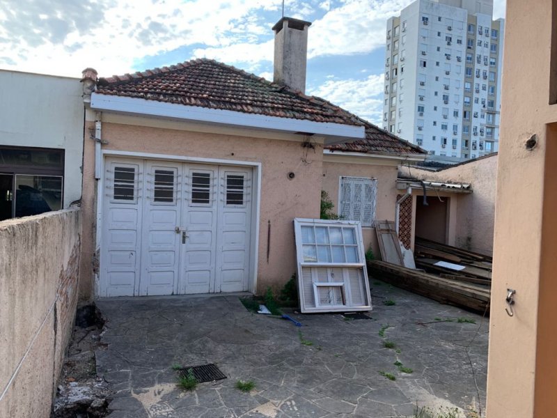Terreno à venda Partenon com 325m² e 1 quarto por R$ 540.000 - 196281187-img-20210904-wa0028.jpg