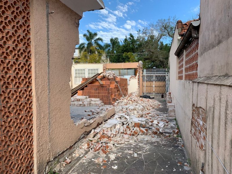 Terreno à venda Partenon com 325m² e 1 quarto por R$ 540.000 - 460295687-img-20210904-wa0027.jpg