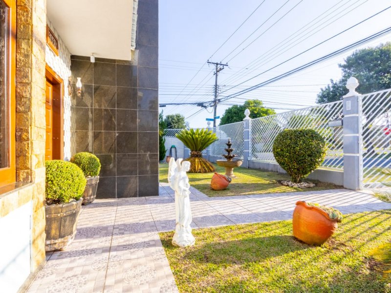 Casa à venda Cajuru com 325m² e 4 quartos por R$ 1.300.000 - 1436094745-inbound2726843471848999364.jpg