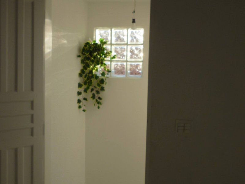 Comercial à venda Vila Jardini com 180m² e 1 quarto por R$ 700.000 - 1899035173-p1010463.jpg