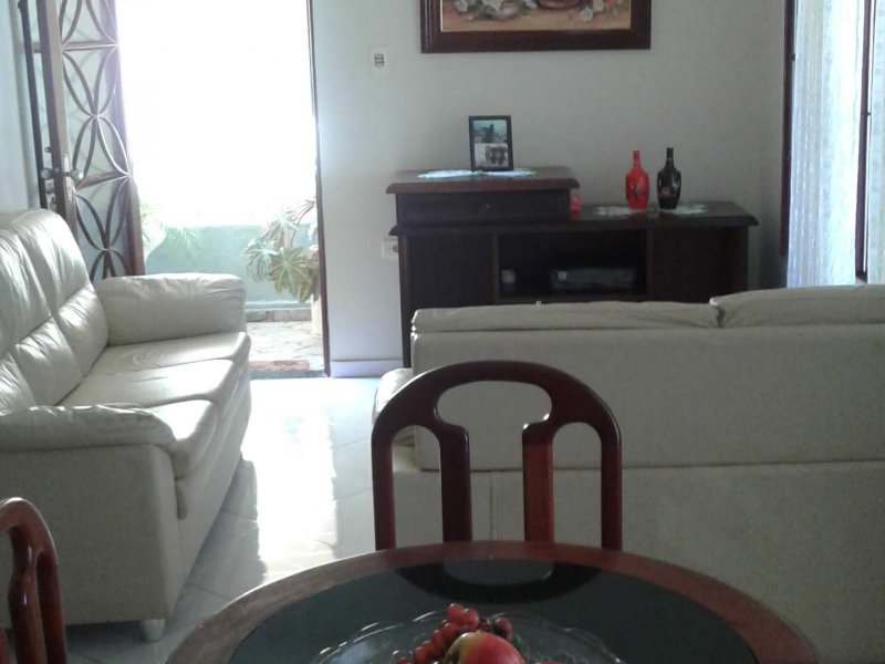 Casa à venda Jardim Santa Inês II com 250m² e 4 quartos por R$ 450.000 - 1562451194-20190816-141841.jpg