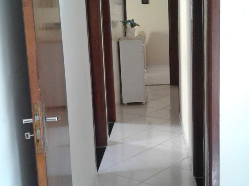Casa à venda Jardim Santa Inês II com 250m² e 4 quartos por R$ 450.000 - 363351939-20190816-140605.jpg