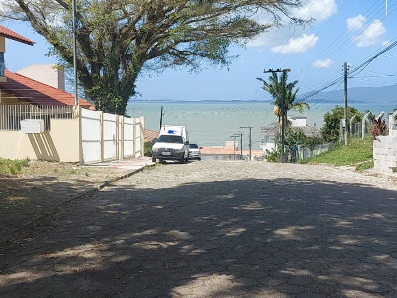 Terreno à venda Ponta de Baixo com 364m² e 1 quarto por R$ 410.000 - 2114130879-2-whatsapp-image-2021-12-27-at-18.jpeg