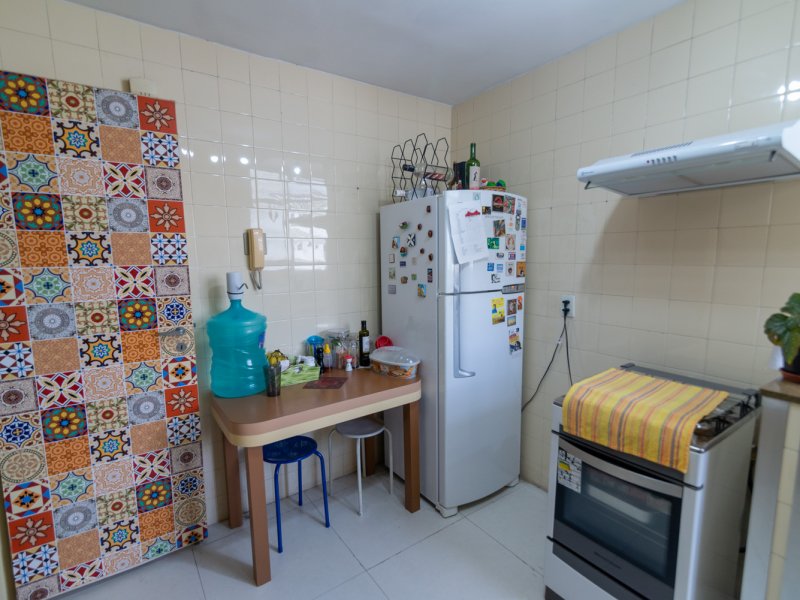 Apartamento à venda Barra da Tijuca com 78m² e 2 quartos por R$ 480.000 - 1070433273-ap-1110-e-cozinha-4.jpg