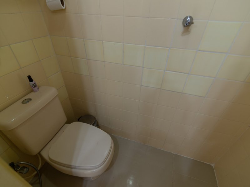 Apartamento à venda Barra da Tijuca com 78m² e 2 quartos por R$ 480.000 - 1435800683-ap-1110-h-banheiro-b-3.jpg