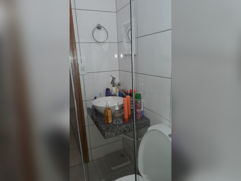 Casa à venda Ressaca com 150m² e 2 quartos por R$ 250.000 - banho3.jpeg