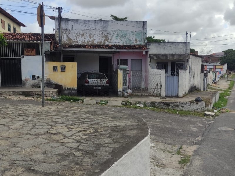 Kitnet à venda Mangabeira com 560m² e 5 quartos por R$ 600.000 - 1179047310-hyjj.jpg