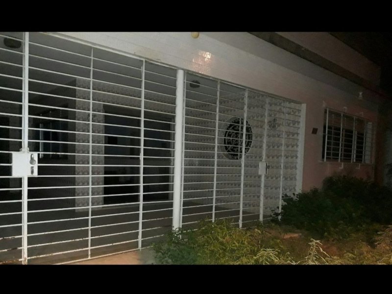 Casa à venda Água Fria com 508m² e 4 quartos por R$ 650.000 - 1010920615-382e68ad-b4d4-4d29-9353-923d86a0f63f.jpg