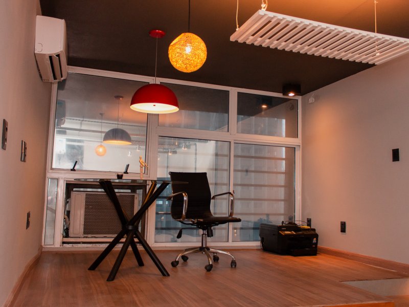 Comercial à venda Centro com 62m² e 1 quarto por R$ 240.000 - 211694410-img-2414.jpg
