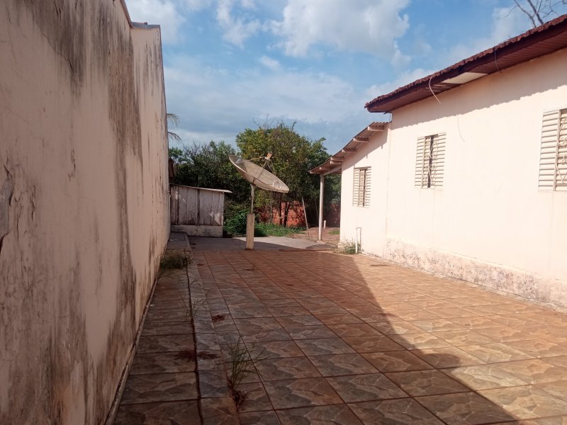 Casa à venda Centro com 432m² e 2 quartos por R$ 80.000.000 - 238728006-img-20220105-082952.jpg