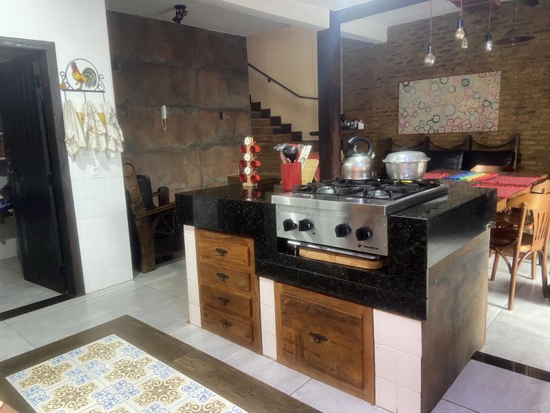 Casa à venda Tropical com 360m² e 3 quartos por R$ 800.000 - 1989156596-8d76a1bb-f429-4d6a-9afe-cf6723d4fac2.jpeg