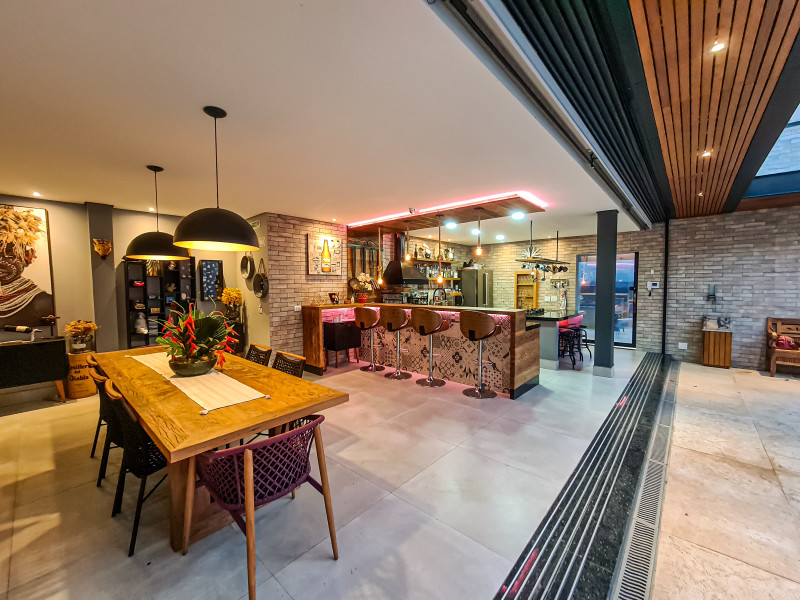 Casa de condomínio à venda Jardim D'icarai com 500m² e 5 quartos por R$ 2.500.000 - casa-a-r-icarai-at-veridianagabriel-128.jpg