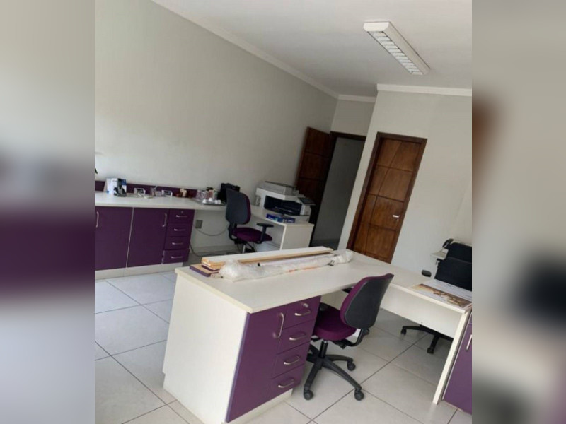 Comercial à venda Jardim das Laranjeiras com 480m² e 1 quarto por R$ 1 - 26.jpg