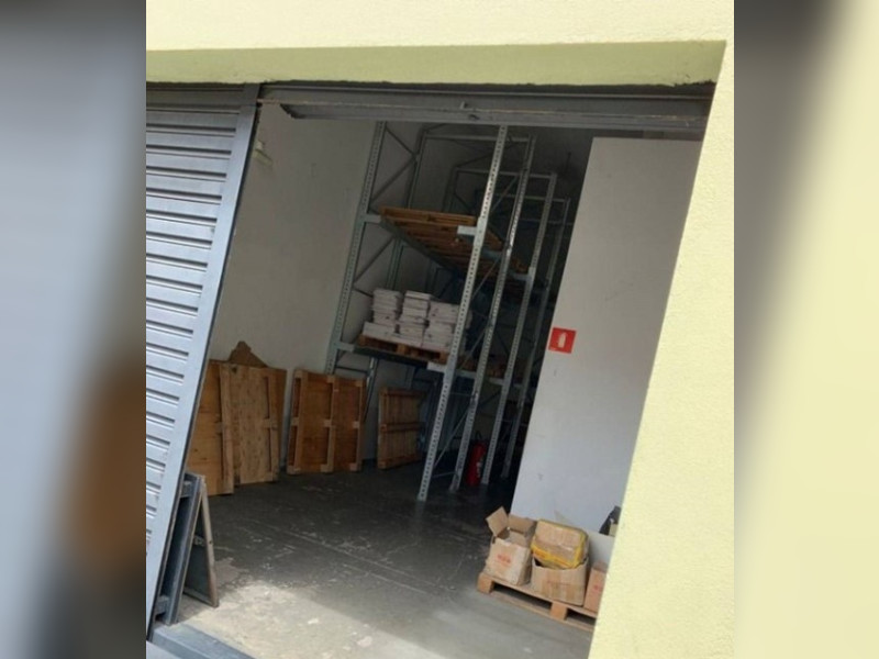 Comercial à venda Jardim das Laranjeiras com 480m² e 1 quarto por R$ 1 - imagem3.jpg