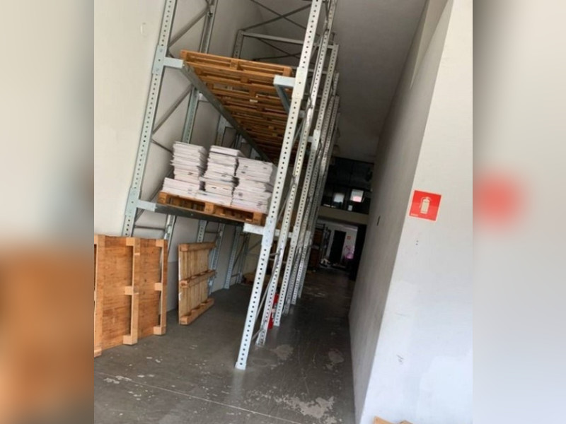 Comercial à venda Jardim das Laranjeiras com 480m² e 1 quarto por R$ 1 - imagem5.jpg