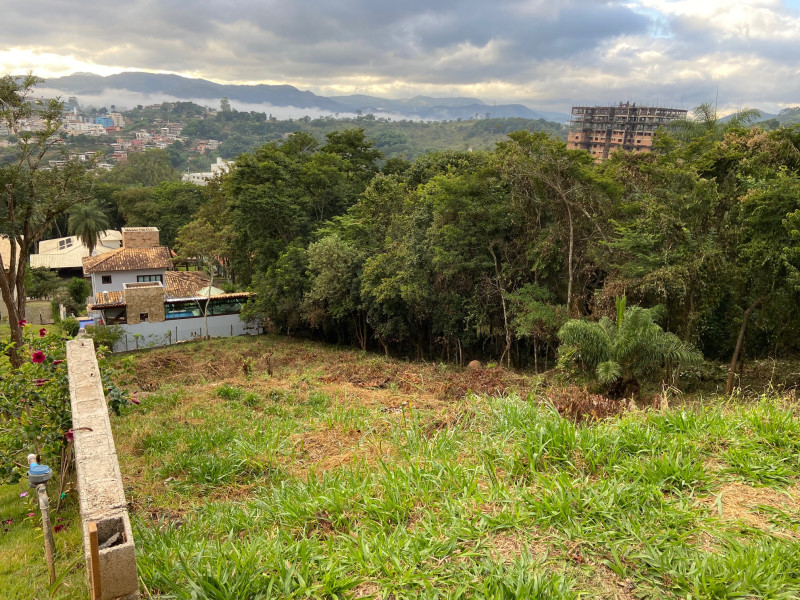 Terreno à venda Vereda das Gerais com 810m² e 1 quarto por R$ 270.000 - img-4908.jpg