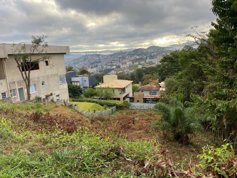Terreno à venda Vereda das Gerais com 810m² e 1 quarto por R$ 270.000 - img-4913.jpg