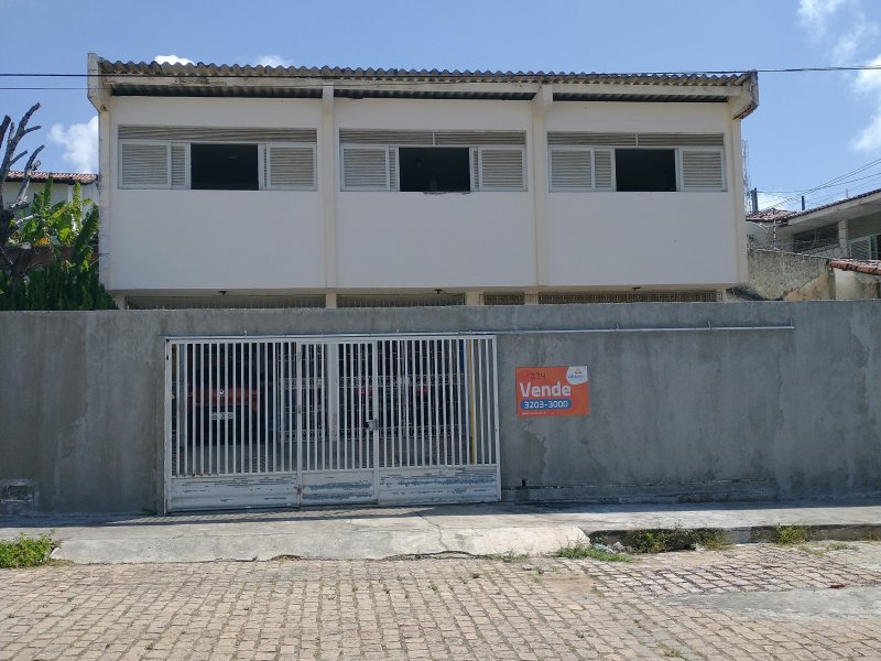 Casa à venda Barro Vermelho com 215m² e 3 quartos por R$ 550 - 965176172-img-20210905-130416916.jpg