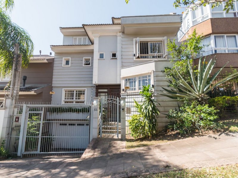 Casa à venda Chácara das Pedras com 460m² e 5 quartos por R$ 2.500.000 - 248360122-45-casa-5d-chacara-das-pedras-porto-alegre-211270.jpg
