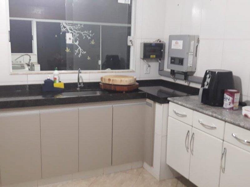 Casa à venda Jardim Caparroz com 231m² e 3 quartos por R$ 565.000 - 409672930-img-20210331-wa0059.jpg