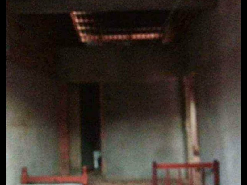 Casa à venda Centro com 40m² e 3 quartos por R$ 80.000 - 1163110362-whatsapp-image-2022-01-12-at-09.jpeg