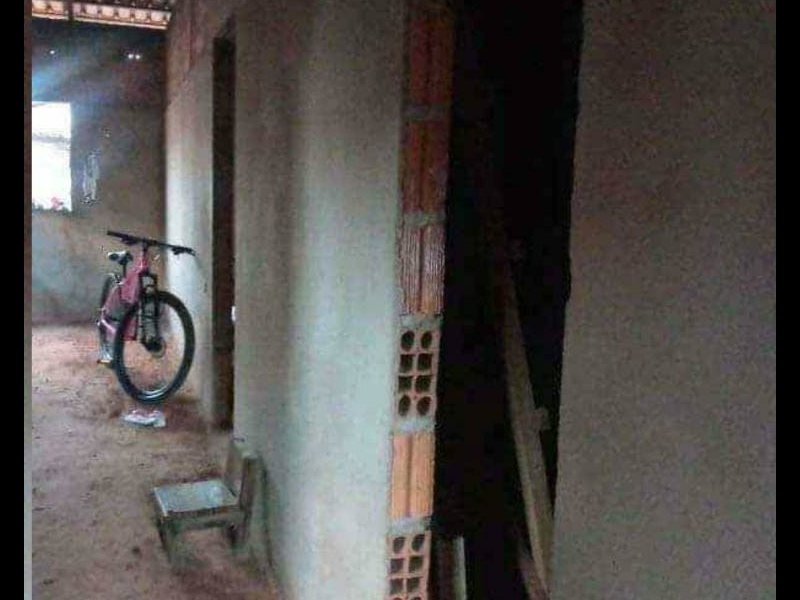 Casa à venda Centro com 40m² e 3 quartos por R$ 80.000 - 1676522736-whatsapp-image-2022-01-12-at-09.jpeg
